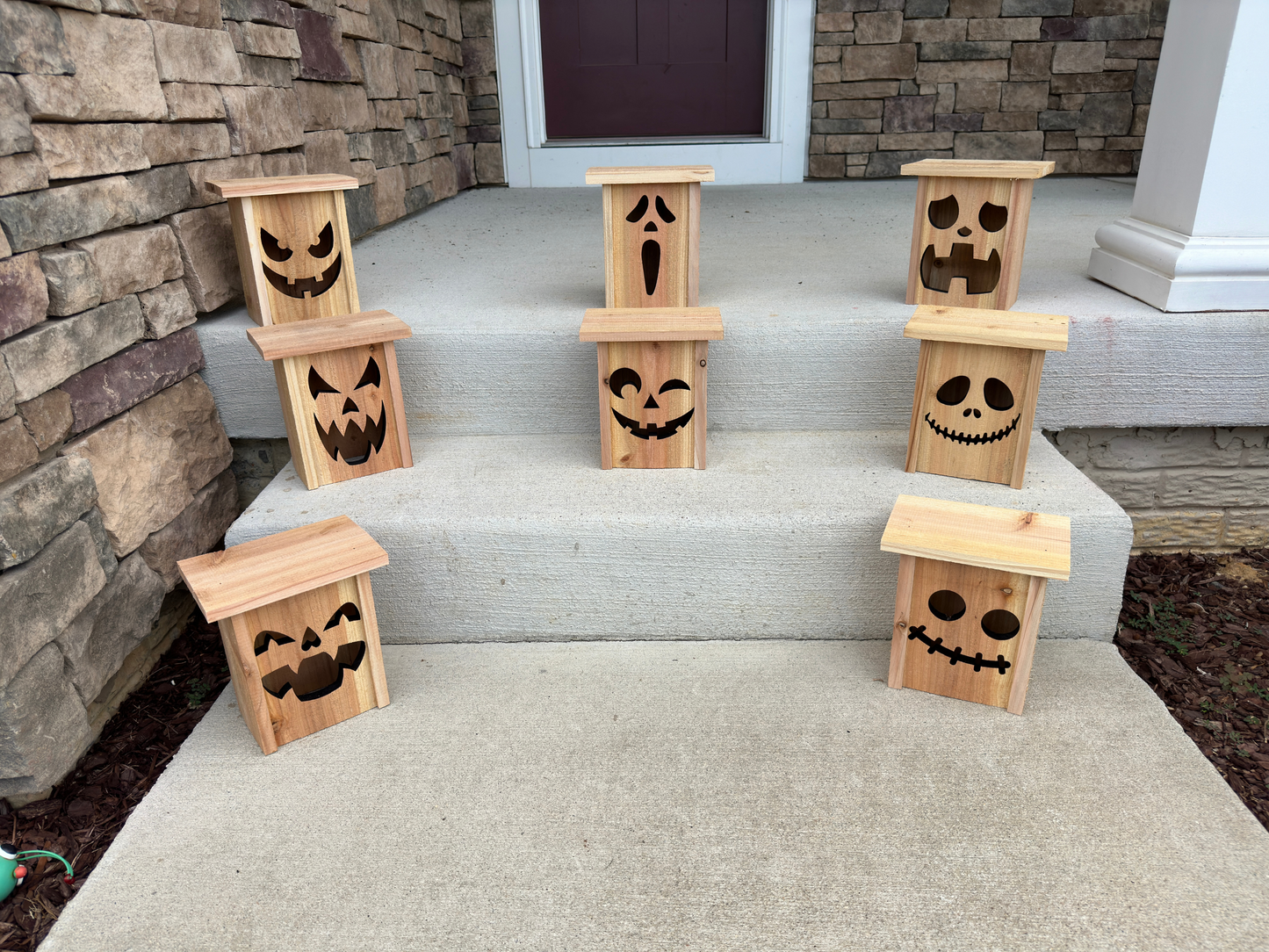 Jack-O-Lanterns With Interchangeable Faces