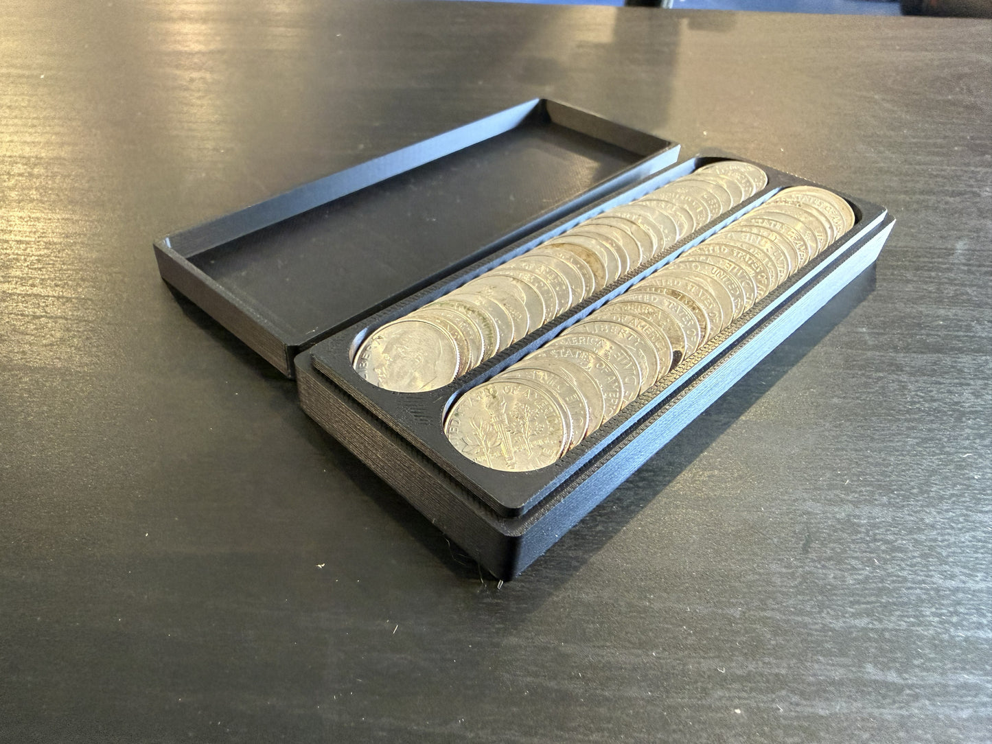 Wallace Workshop Professional Coin Photography Series | 50-Coin Dime Photography Tray with Lid